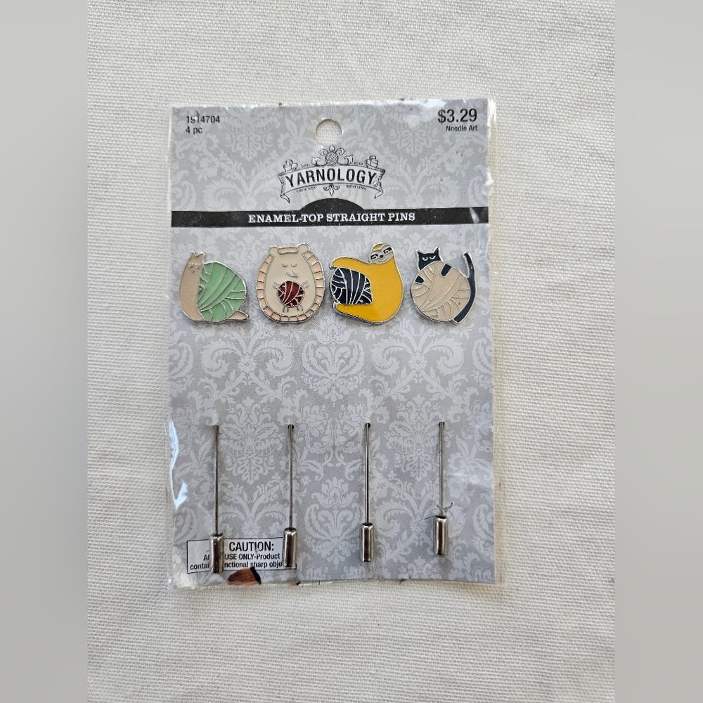 Yarnology Enamel-Top Straight Pins with Animal Designs
